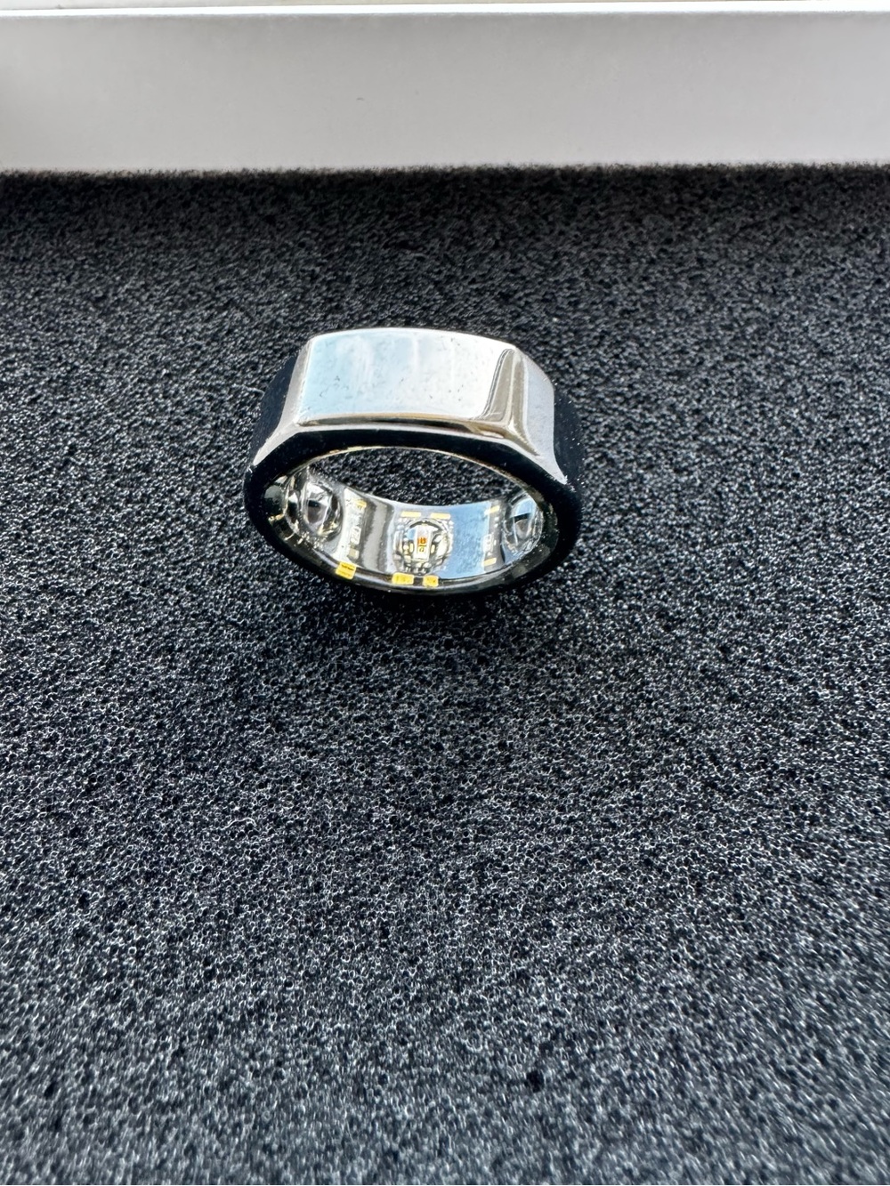 Oura Gen 3 Heritage Black Ring-Size 7